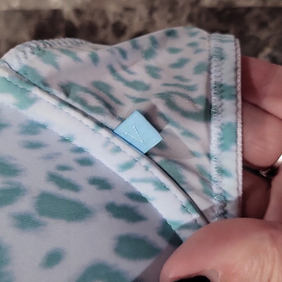 Victoria's Secret Bra - Picture 2 of 5